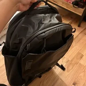 Camelbak commuter backpack brand new never been used, no tags Camelbak HAWG Commute 30 – Singletrack World Magazine main image 4